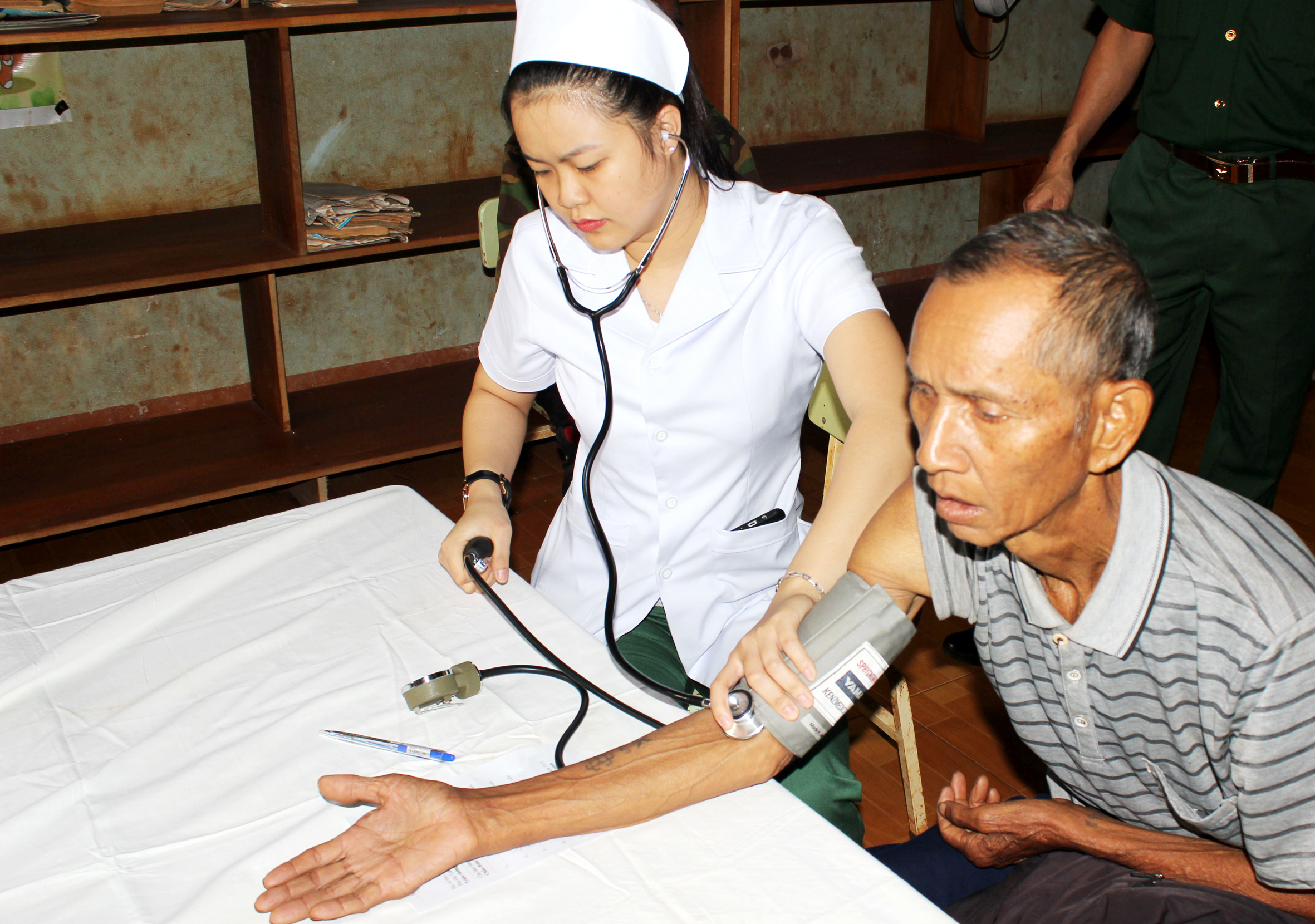 Hiểu sâu sắc hơn sự hy sinh của thế hệ cha anh